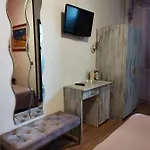 Pineta Ristorante In Fabriano Hotell Campodonico (Ancona)