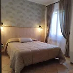 Pineta Ristorante In Fabriano Hotell Campodonico (Ancona)