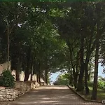 Pineta Ristorante In Fabriano Hotell 3*