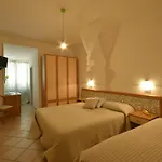 Pineta Ristorante In Fabriano 3*