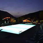 Pineta Ristorante In Fabriano 3*