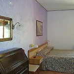 Pineta Ristorante In Fabriano 3* Campodonico (Ancona)