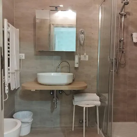 Pineta Ristorante In Fabriano Otel 3*