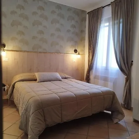 Pineta Ristorante In Fabriano Hotel Campodonico (Ancona)