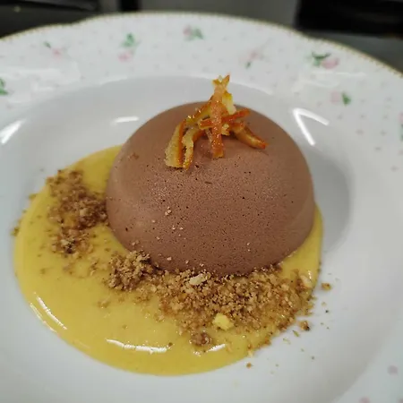 Pineta Ristorante In Fabriano 3* 坎普多尼科