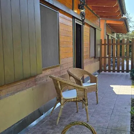 酒店 Pineta Ristorante In Fabriano 3*