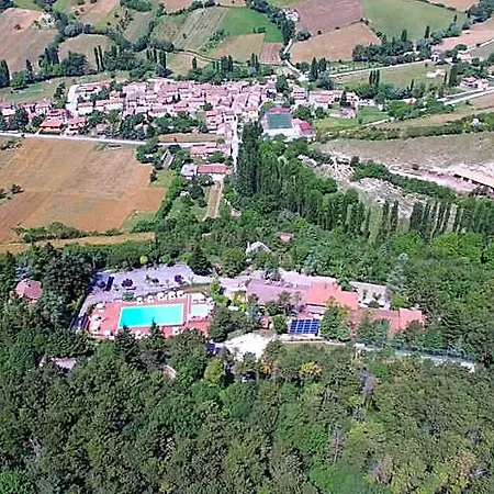 Pineta Ristorante In Fabriano Hotel Campodonico (Ancona)