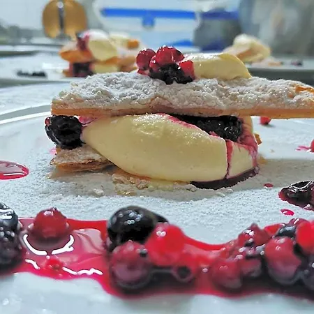 Hotel Pineta Ristorante In Fabriano Campodonico (Ancona)