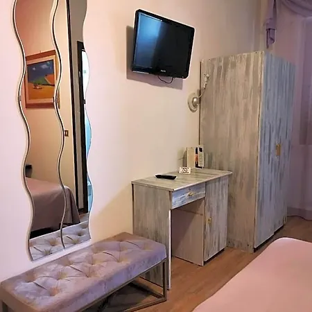 Pineta Ristorante In Fabriano 3* Campodonico (Ancona)
