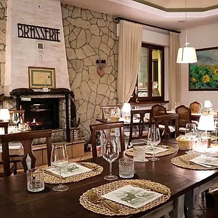 Hotel Pineta Ristorante In Fabriano 3*